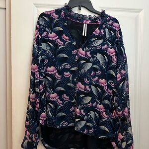 Anthropologie Estela blouse in size XL